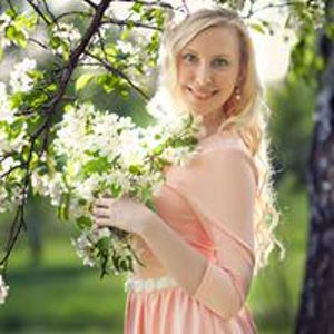 Анна Романова