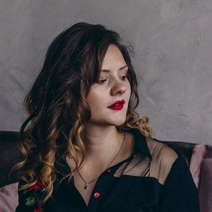 Полина