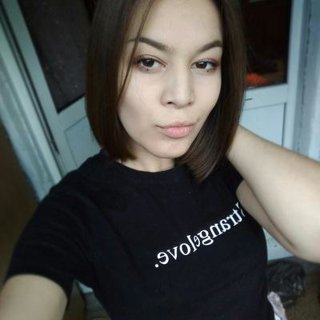 Yulya Kutakova