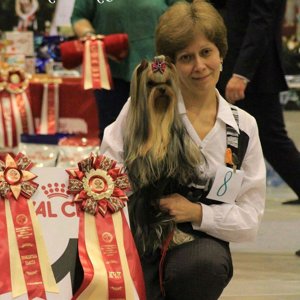 Анна Майер