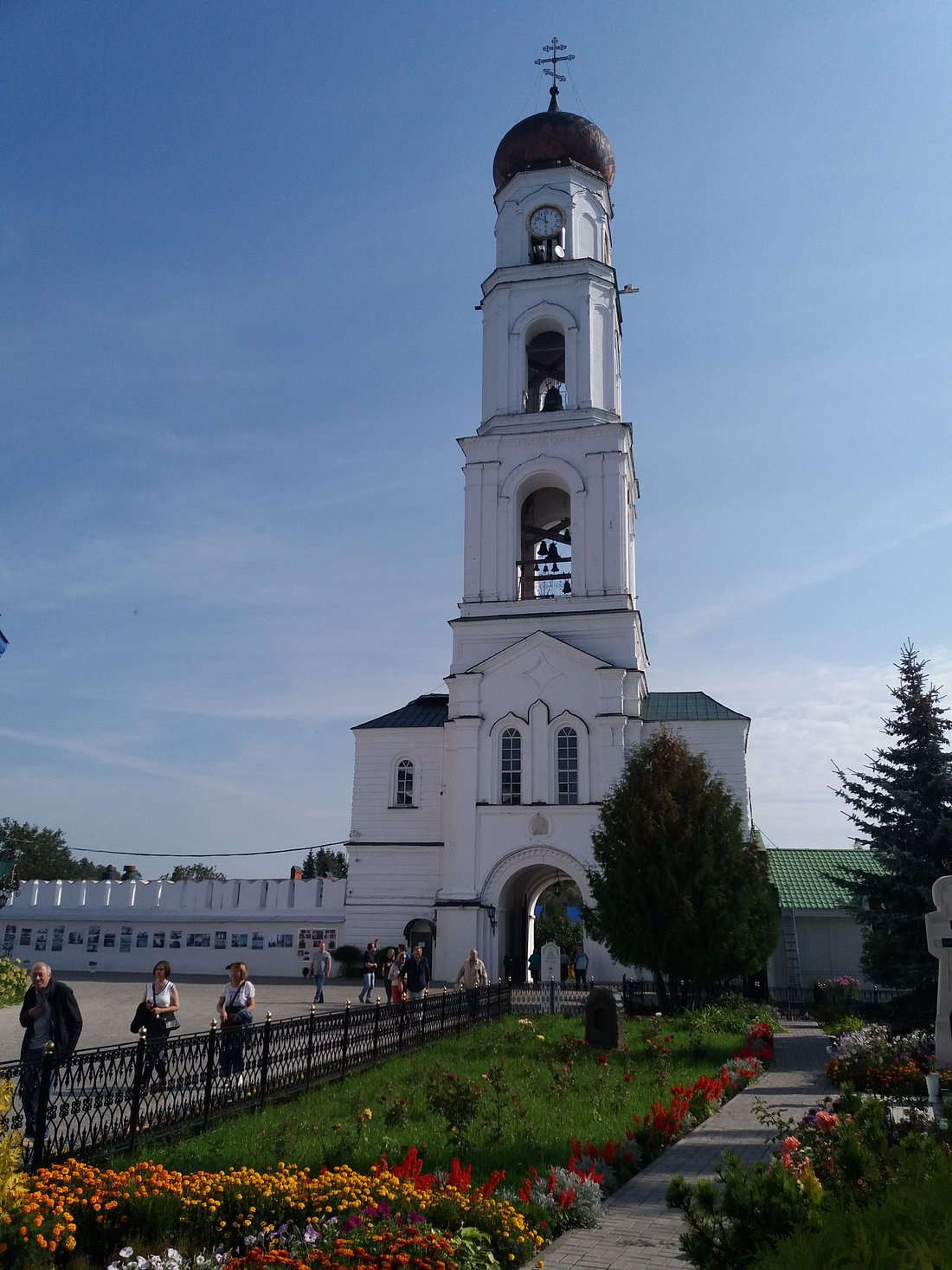 Церковь Архангела Михаила в Десне