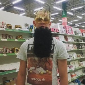 Женек