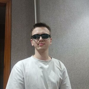 Валерий Айнаров
