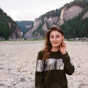 Nastya Leonova