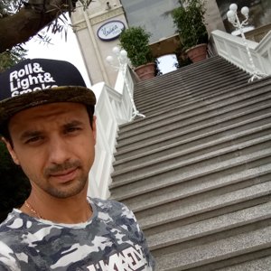 sasha.manolo