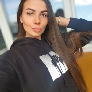 nina.parskova