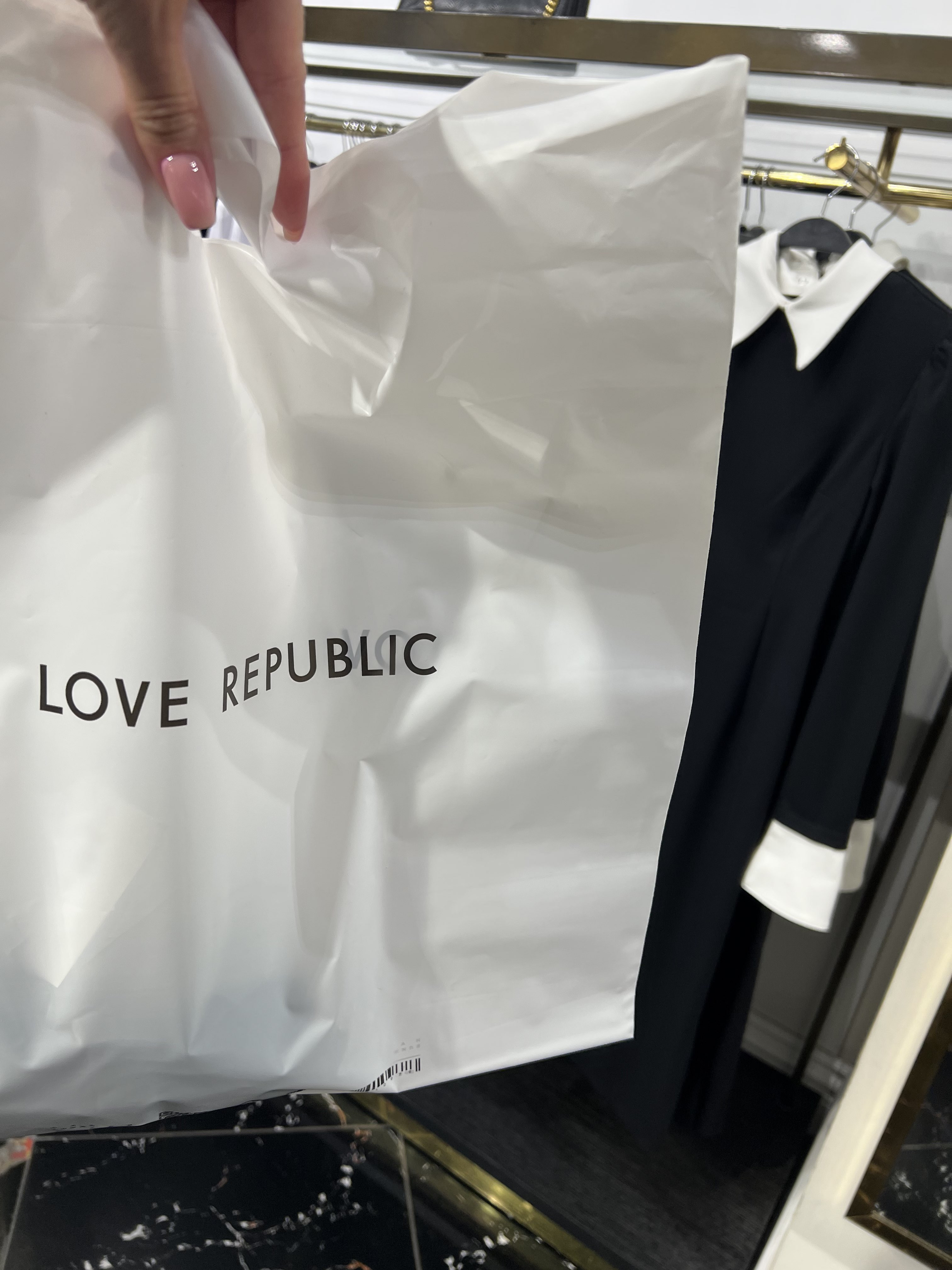 Love republic, салон женской одежды, Мега Омск, Архитекторов бульвар, 35,  Омск — 2ГИС