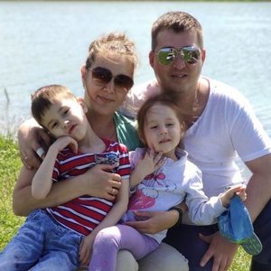 アレクサンダー 日本人