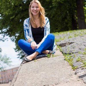 Лена Пашкова