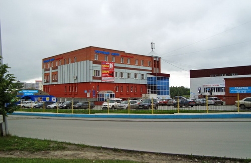 Center красный