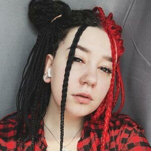 Lesya Dotsenko