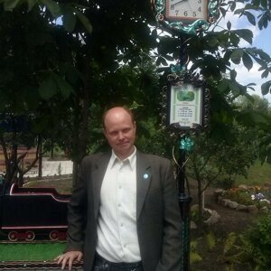 Артем Гротов