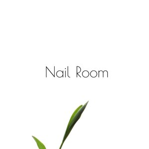 Nail room