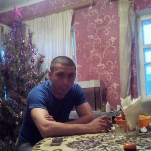 Сергей Попович