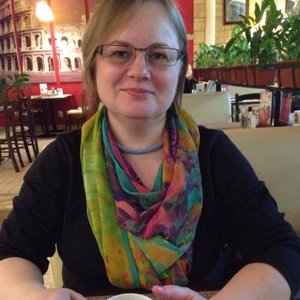 Александра Завезион