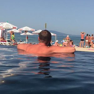 Иван Иванов