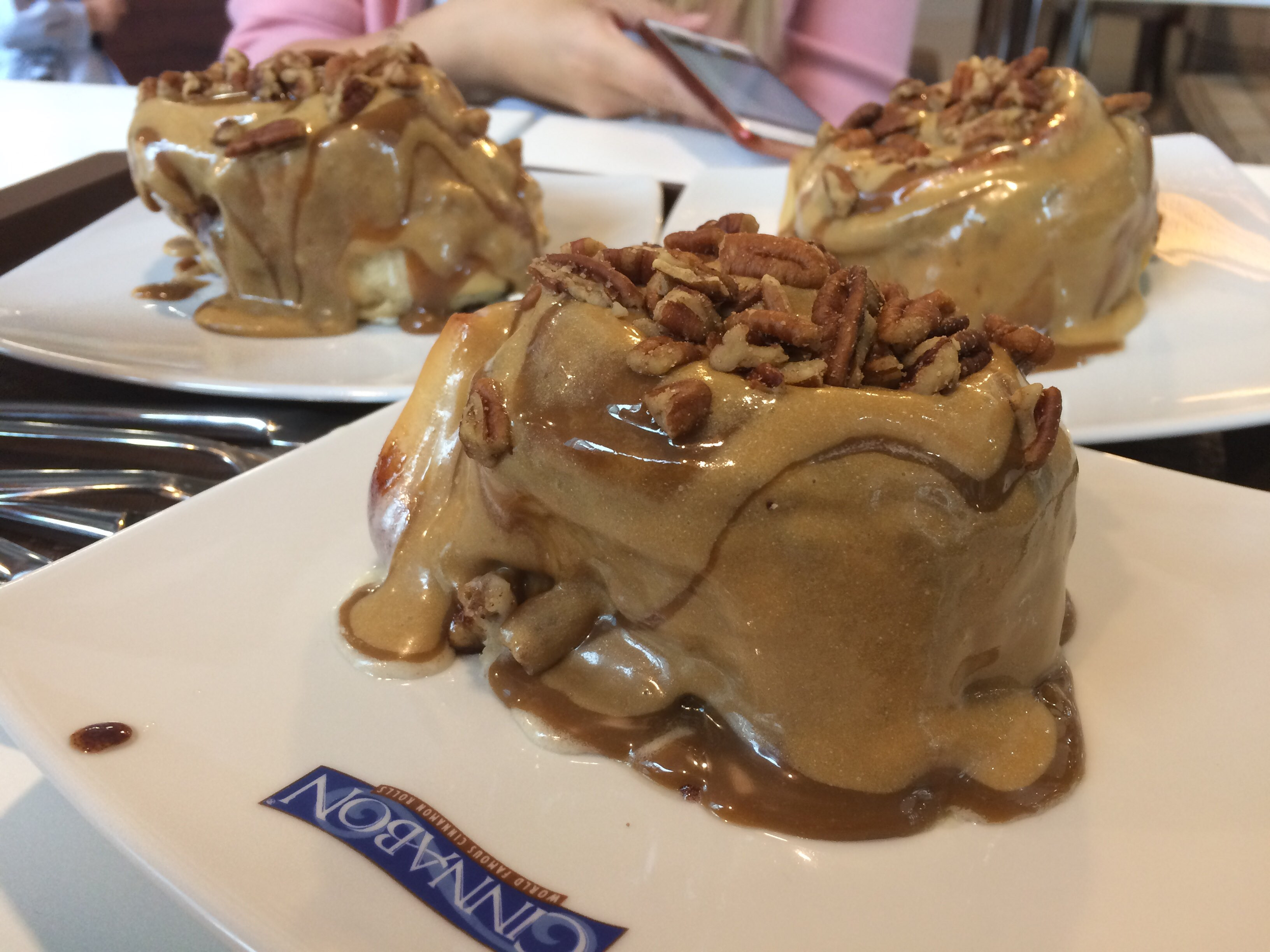 Cinnabon ул карла маркса 123 фото Cinnabon, кафе-пекарня в Красноярске - отзыв и оценка - Li