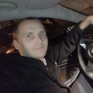 Роман Исаченко