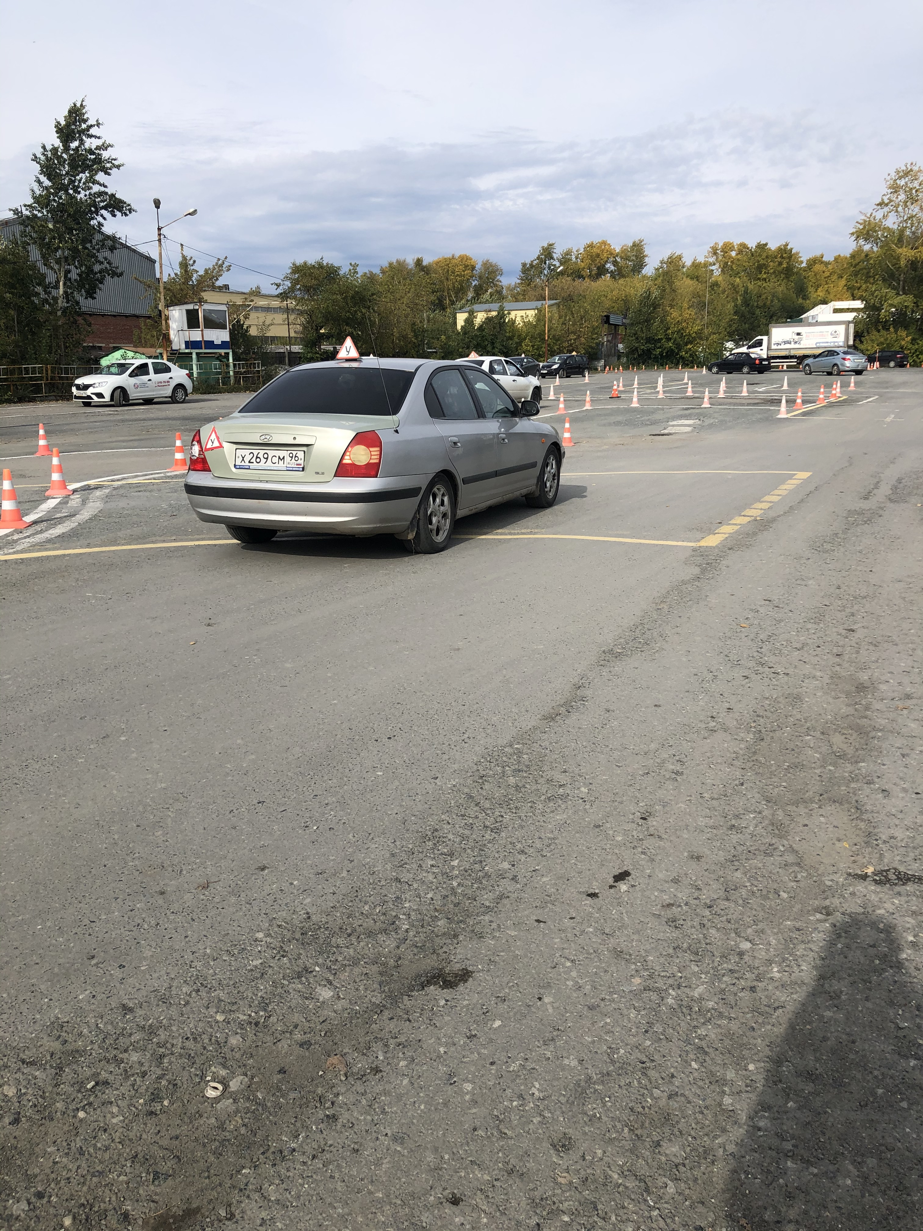 Автошкола воа инструкторы. Автошкола на походной 84 в Екатеринбурге. Походную. 84 Автодром. ВОА автошкола Екатеринбург походная. Автошкола Шаля Свердловской области.