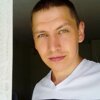 Петя Устинов