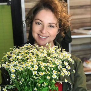 Роза Поликова