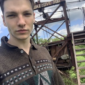Роман Комаров
