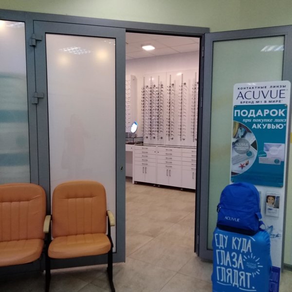 Офтальмологические центры "глазка" реклама в метро. Нарымская 19 глазка. Глазка новосибирск сайт