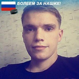 Жека Тихонов