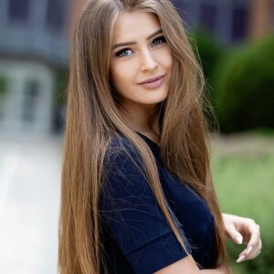Нора Чернова