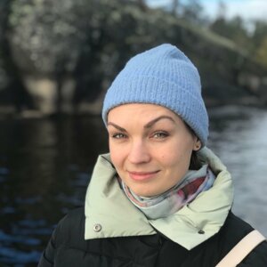 Анна Богданова