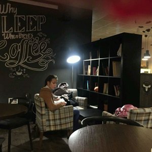 Jeffrey s coffeeshop. Тайм-кофейня Jeffrey's Coffee. Jeffreys Coffee Пенза. Jeffrey's Coffee Арбат. Jeffrey's Coffee цветной бульвар.