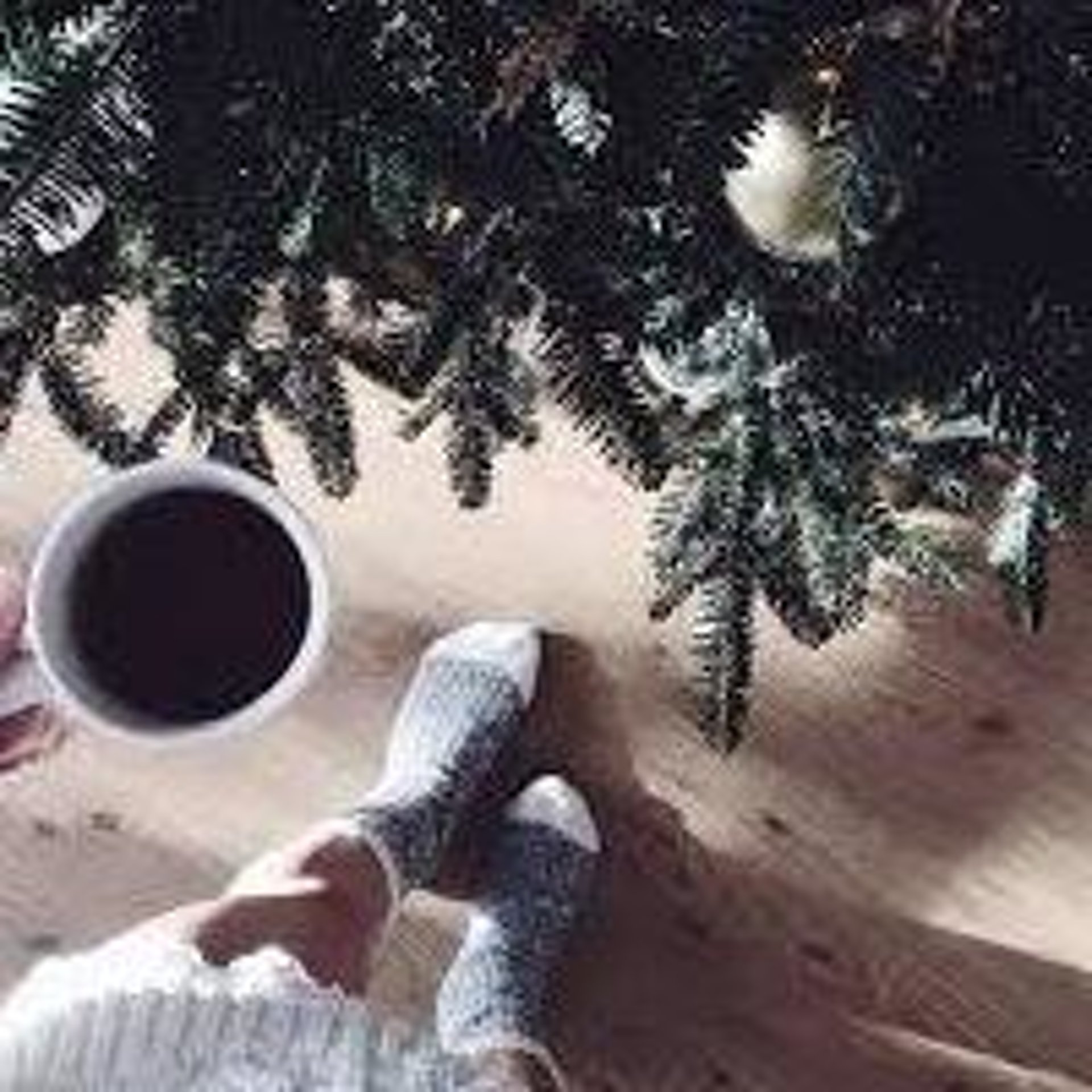 Афина Новогодняя Минус Афина Новогодняя Минус