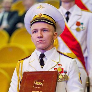 Денис Бабкин