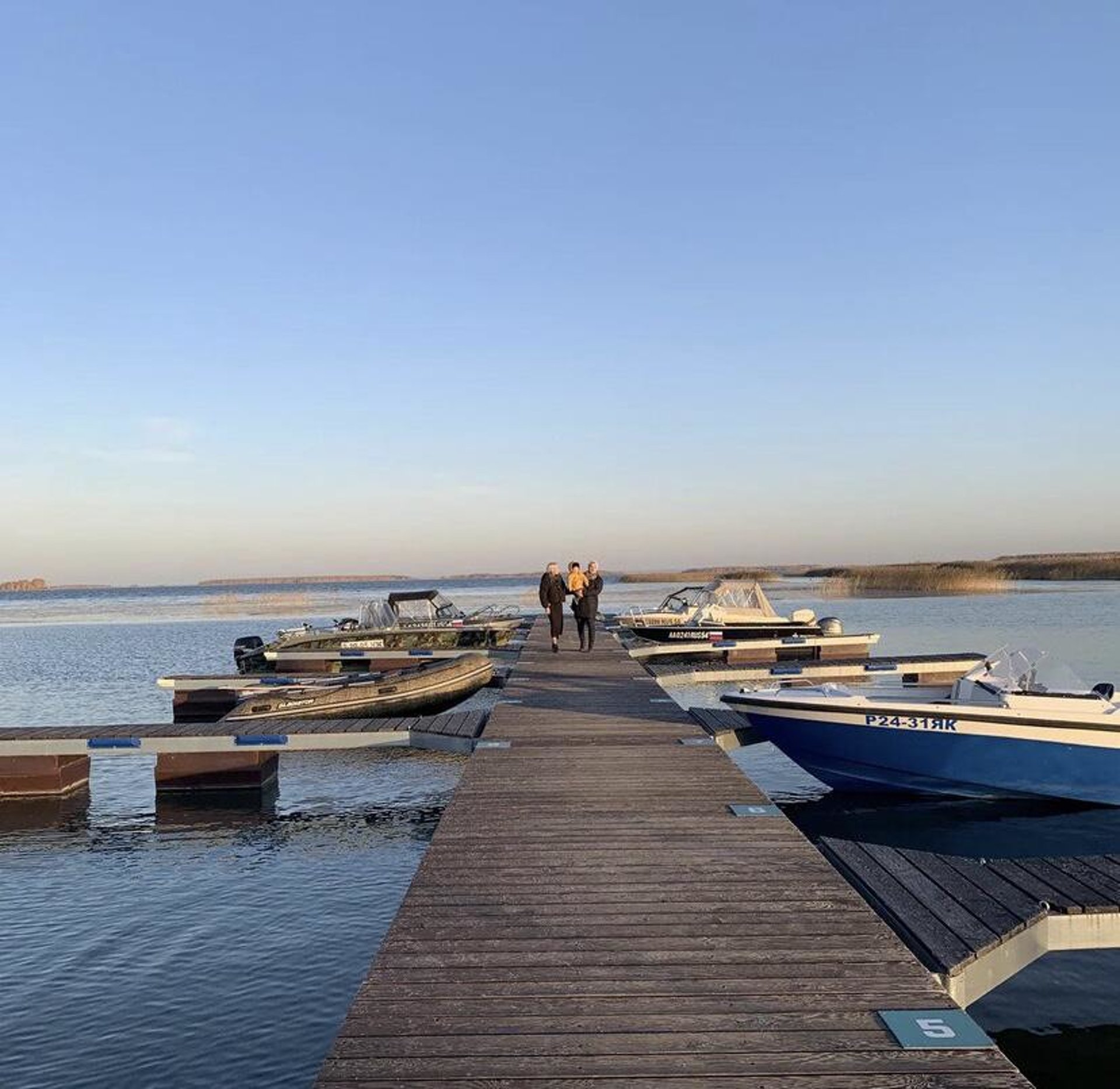 Пичугово море, компания по продаже земельных участков, БЦ 10 Столиц,  Ядринцевская, 68/1, Новосибирск — 2ГИС