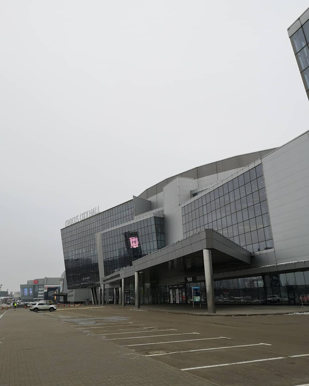 Фото крокус сити холл в москве сейчас. Крокус Сити Холл Москва. Крокус-Сити Холл концертный зал. Международная 20 Крокус Сити Холл. Крокус Сити Холл здание.