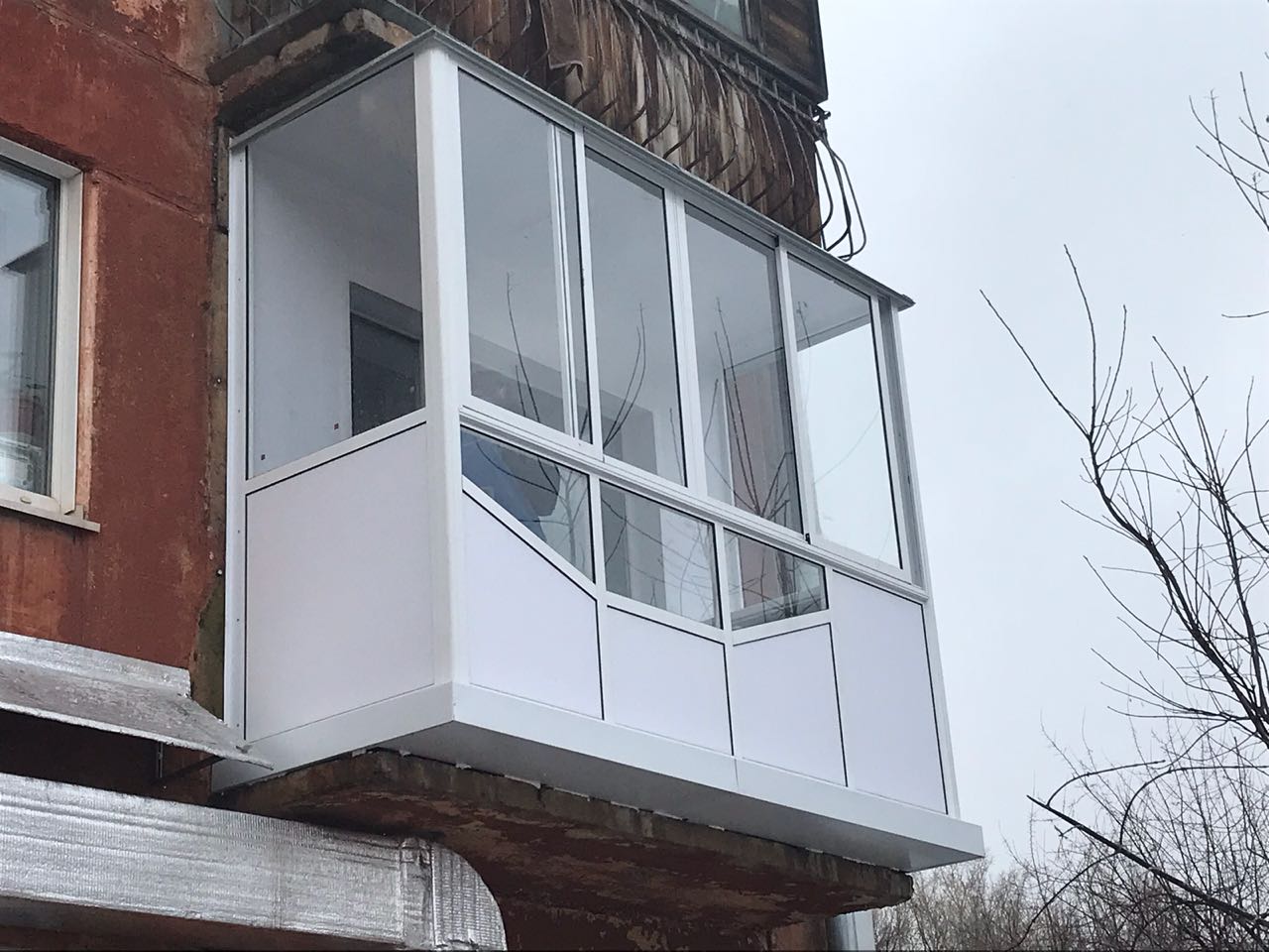 Progress окна Жуковский. Оезной балконы 1933 года в домах. Как подготовить балкон к зиме. Балконы КМС фото. Окна века балкон