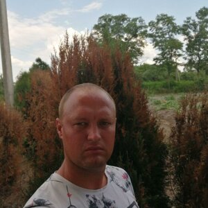 Игорь Захаров