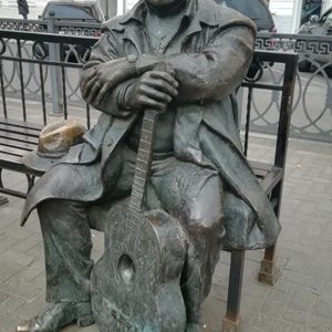 Vladimir Azzhaurov