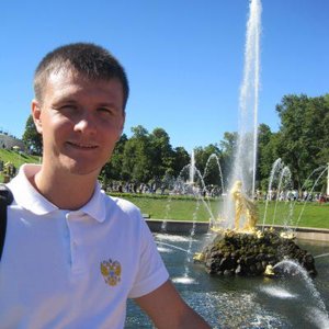 Владислав Лапшин
