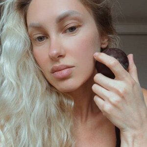 Анна Калачева