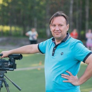 Роман Смоляков