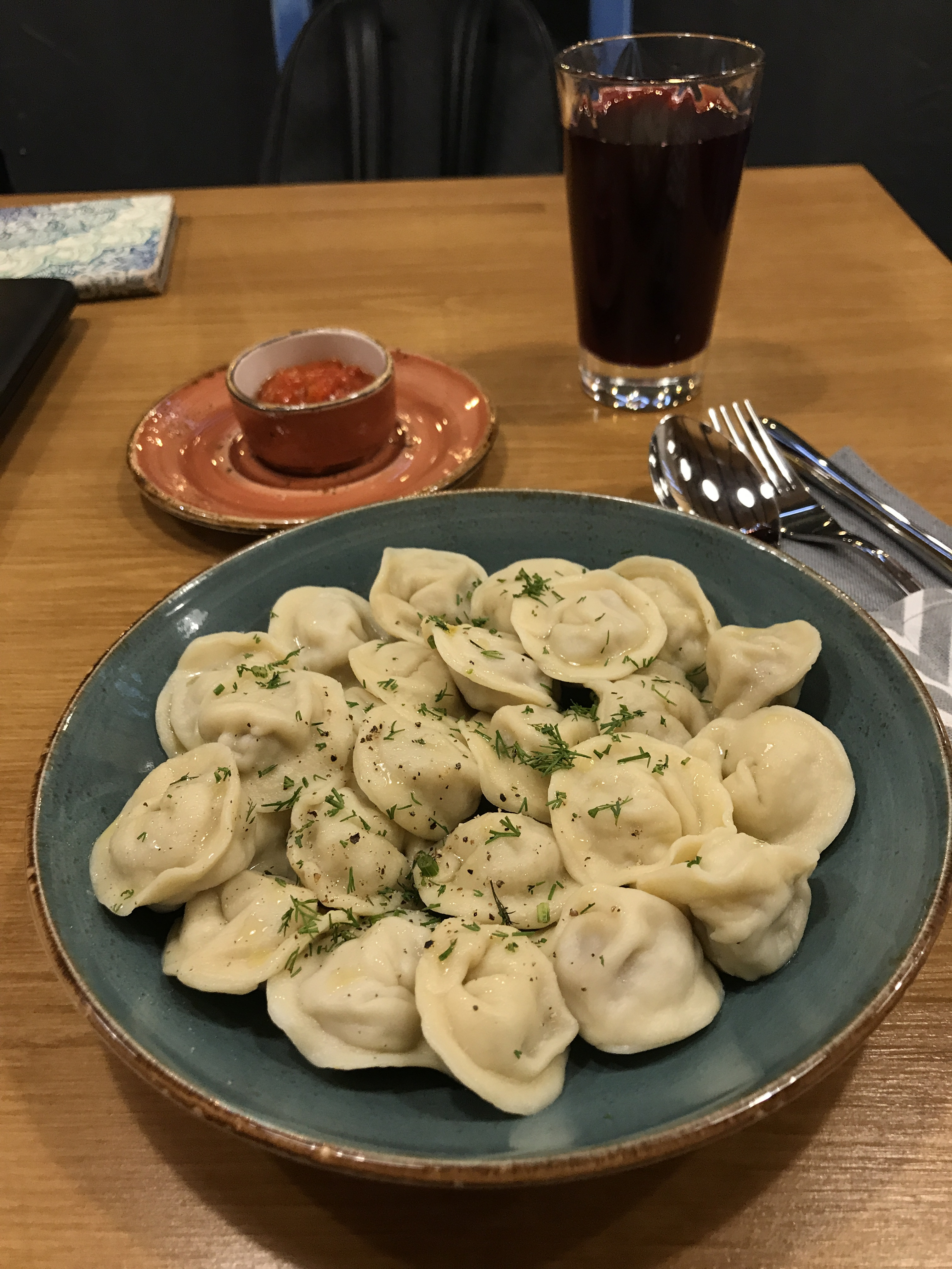 Пельменная. Пельменная закусочная. Пельменная в Москве. Современная пельменная.