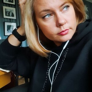 Марина