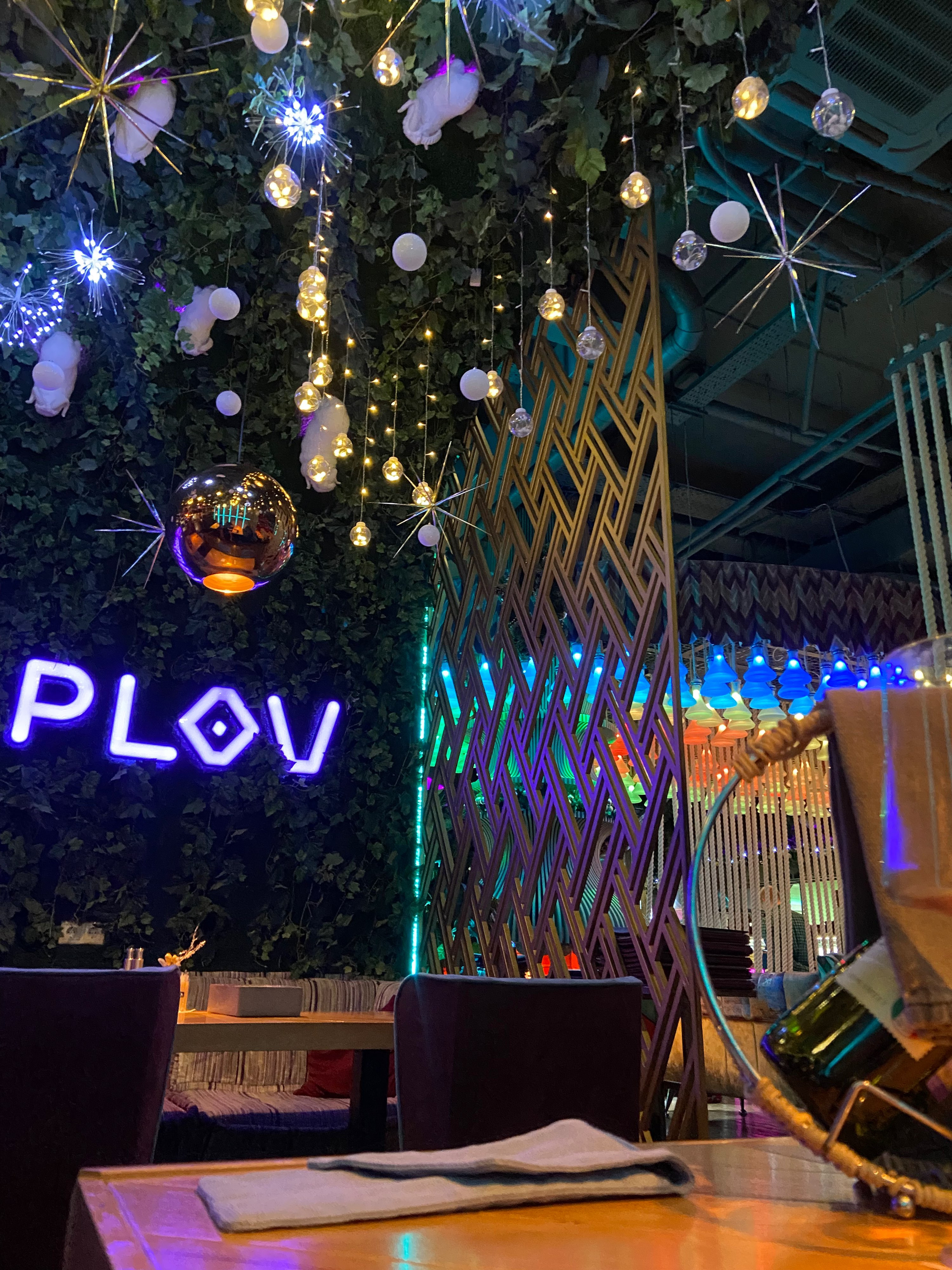 Плов Проджект Екатеринбург Пассаж. Плов Пассаж Екатеринбург. Plov Lounge Ташкент. Plov Project просп. Ленина, 49 фото.