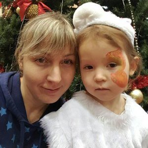 Лена Емельянова