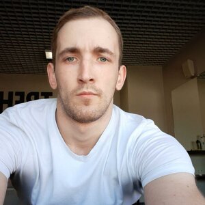 Виктор Державин