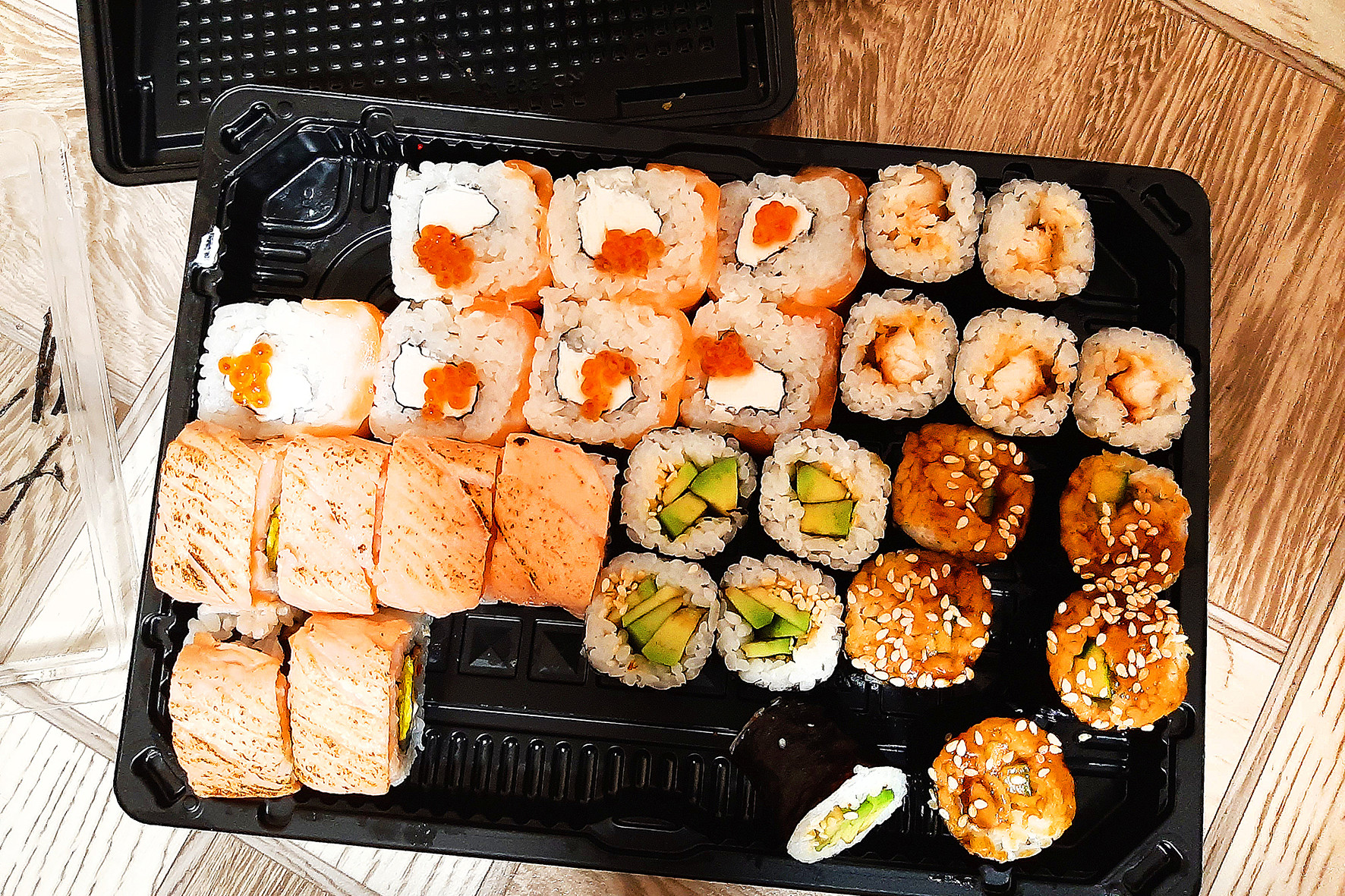 Заказать суши на дом астана фото 24