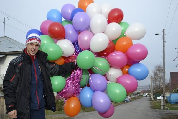 Как выглядят 100 шаров