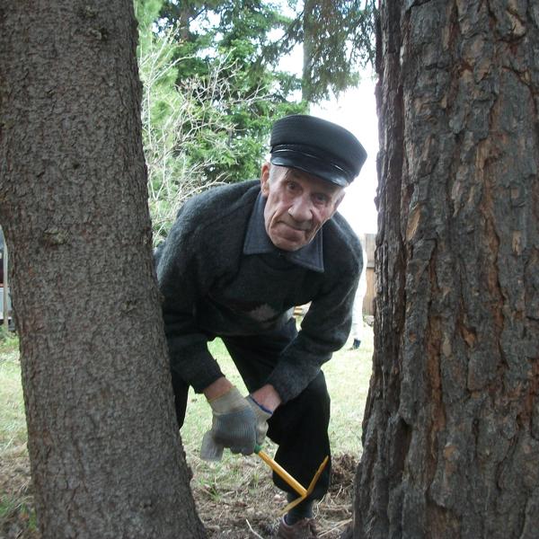 дед