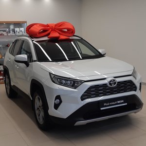 Toyota красноярск. Тойота центр в Красноярске на караульной 37. Ябров Михаил Геннадьевич Тойота центр Красноярск. Тойота Фортуна в Красноярске на караульной. Реклама Тойота в Красноярске.